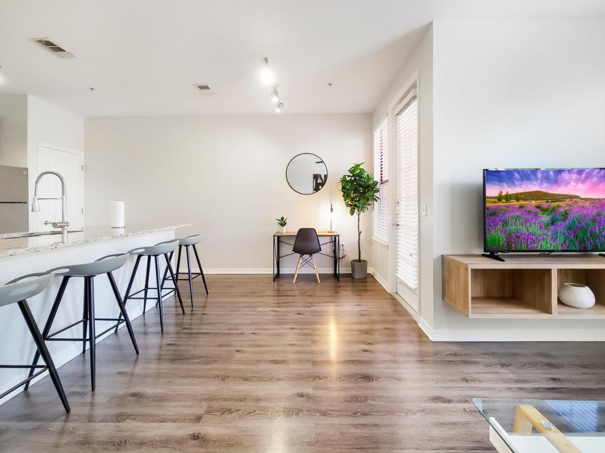 Getaway Apartment Near Beaches And Airport Tampa Buitenkant foto