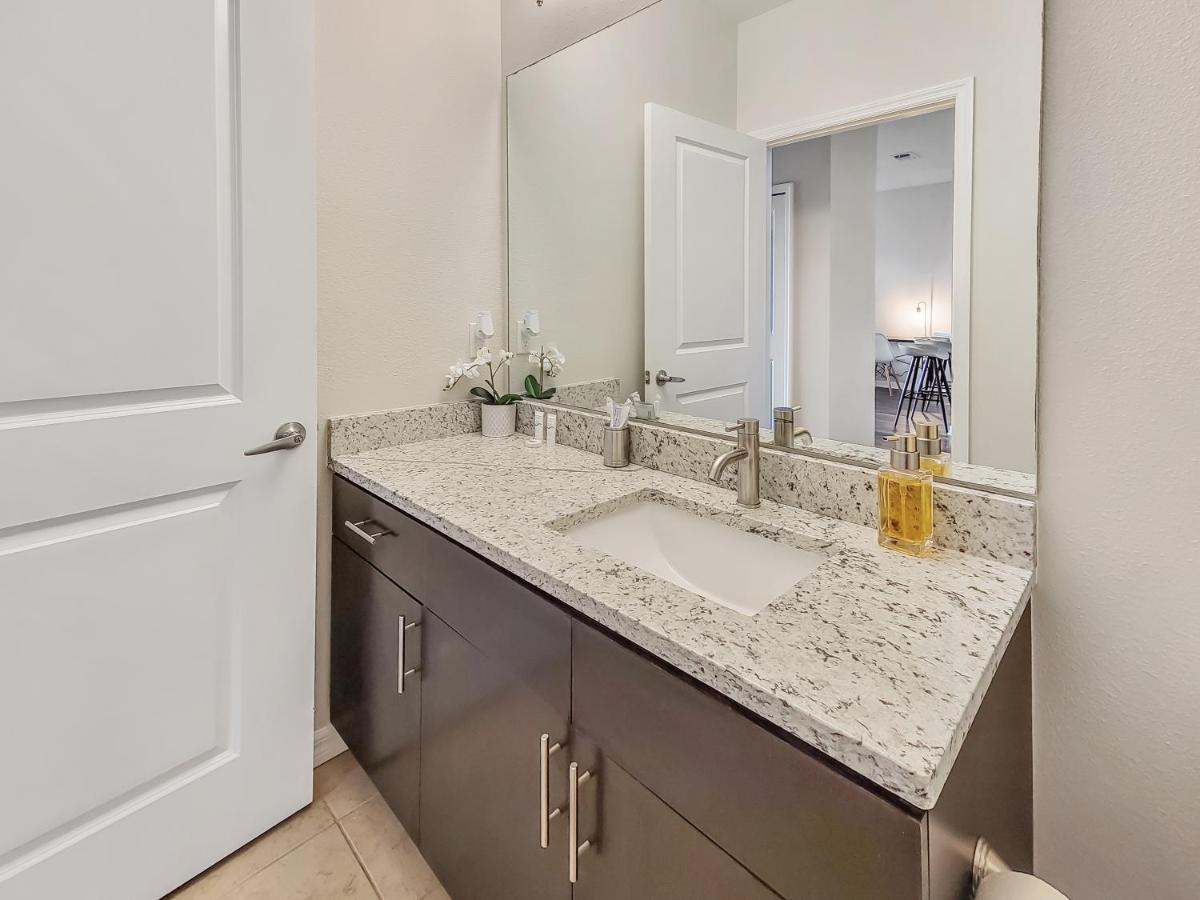 Getaway Apartment Near Beaches And Airport Tampa Buitenkant foto