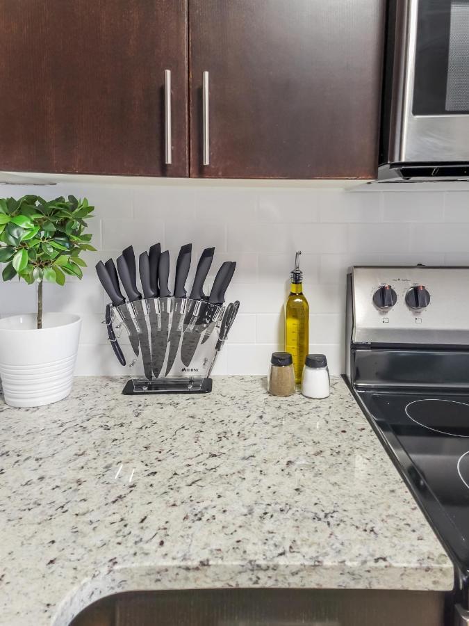 Getaway Apartment Near Beaches And Airport Tampa Buitenkant foto